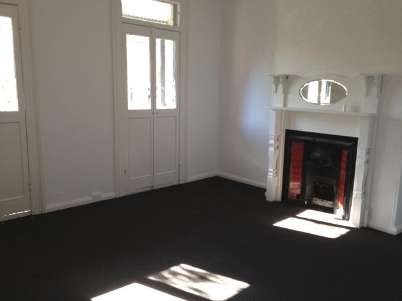 22 Don Street, Newtown NSW 2042