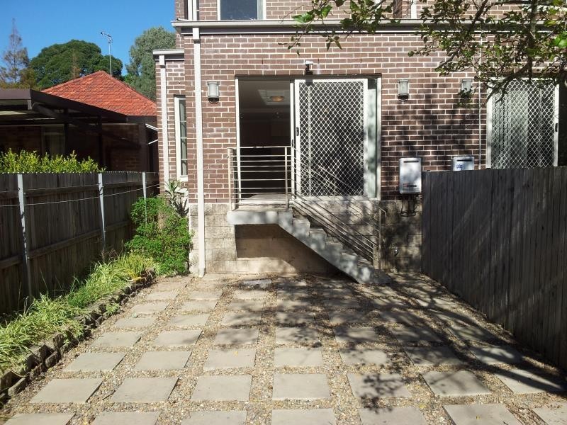 1/10 Davis Street, Dulwich Hill NSW 2203