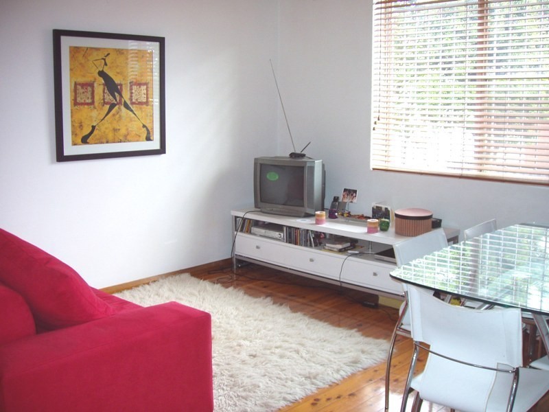 2/2 Silver Street, St Peters NSW 2044