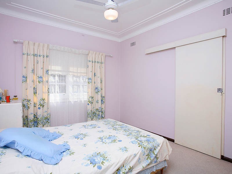 4 Princes Street, Guildford West NSW 2161