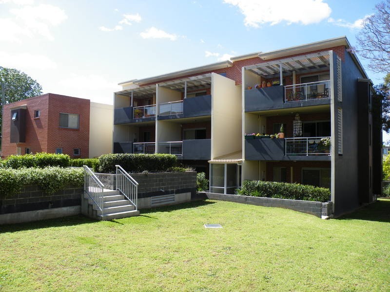 12/65 Beamish St, Northmead NSW 2152