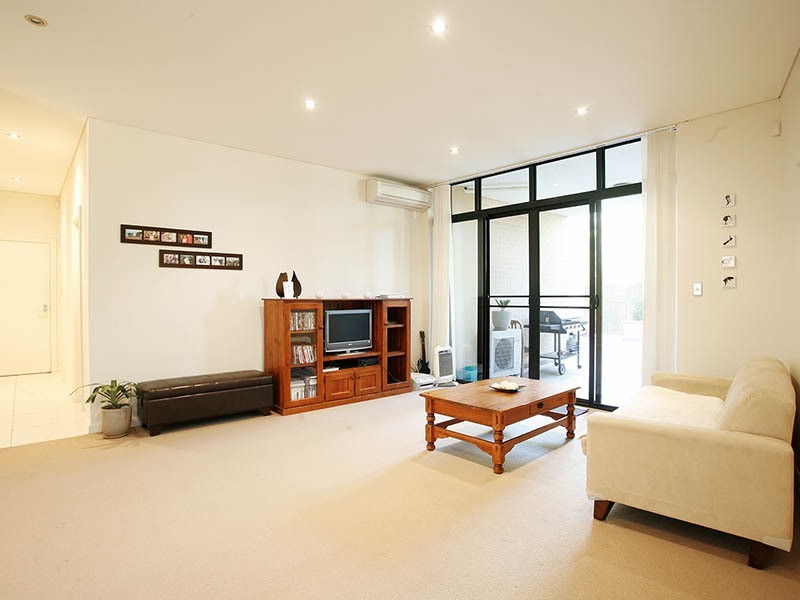 98/2-4 Purser Avenue, Castle Hill NSW 2154