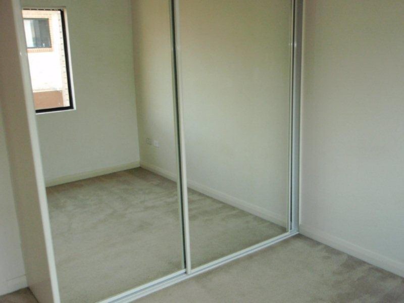 57/6-18 Redbank Rd, Northmead NSW 2152