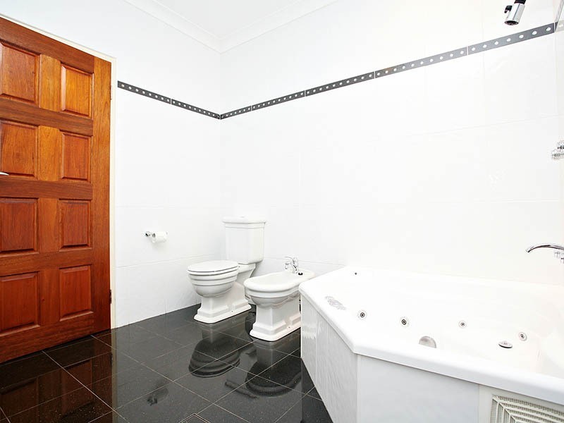 110 Lang Street, Padstow NSW 2211