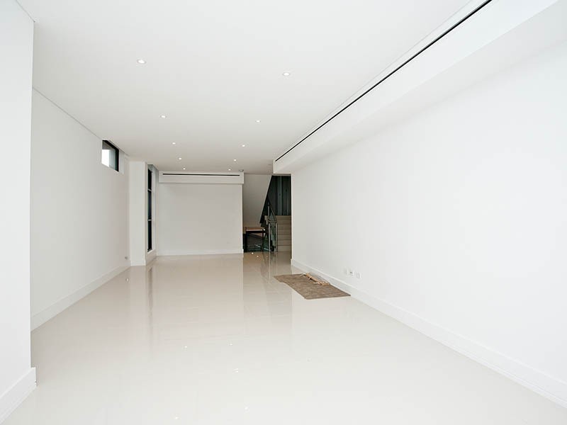 1/51 Constitution Rd, Wentworthville NSW 2145