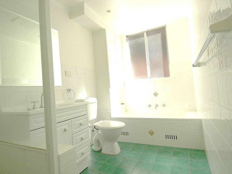 2/27 Brickfield Street, North Parramatta NSW 2151