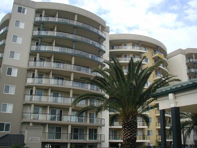 409/91-101A Bridge Road, Westmead NSW 2145