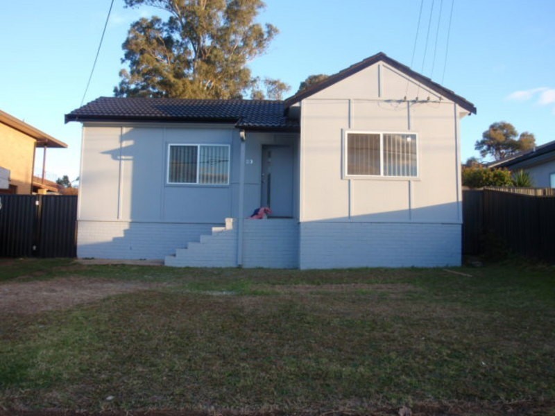 30 Burraboggee Road, Pendle Hill NSW 2145