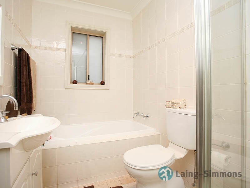 122 Burnett Street, Merrylands NSW 2160