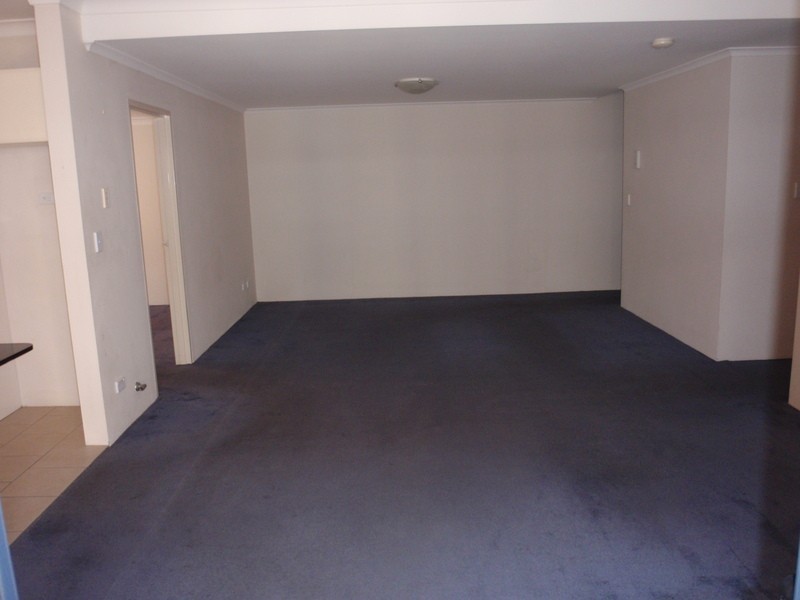 6/12 Kendall, Harris Park NSW 2150