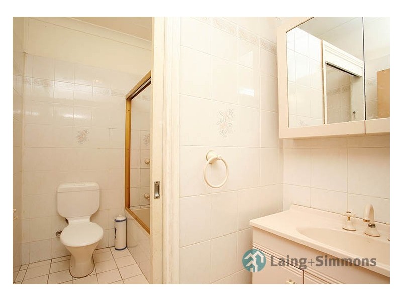 35 Targo Road, Pendle Hill NSW 2145