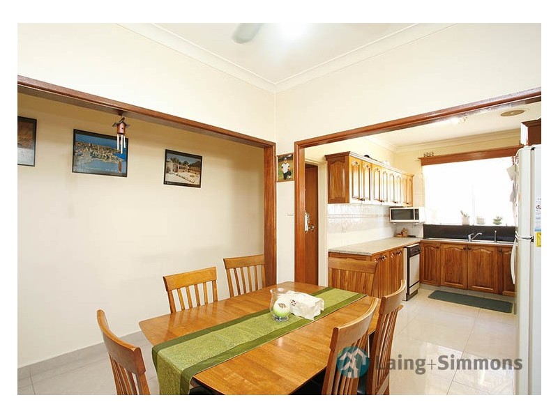 6 Princes Street, Guildford NSW 2161