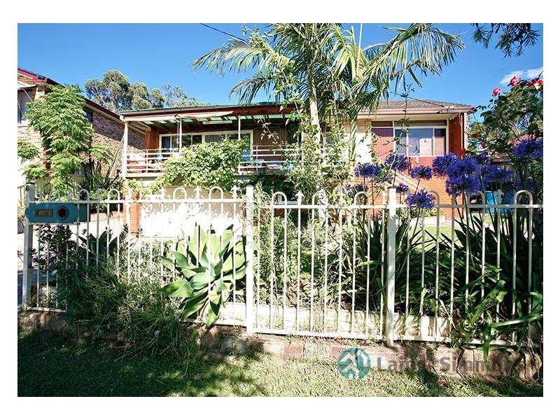 6 Princes Street, Guildford NSW 2161