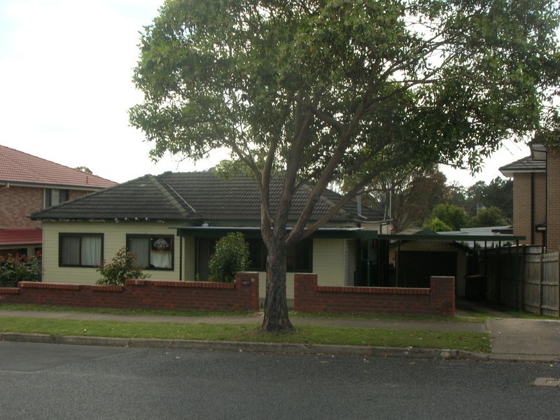 35 Targo Road, Pendle Hill NSW 2145