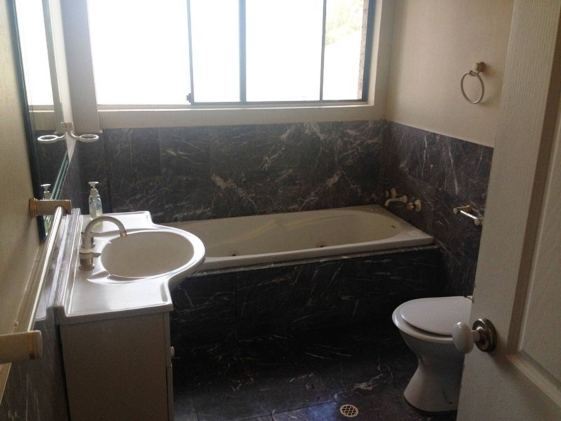 18/195 Hawkesbury Road, Westmead NSW 2145