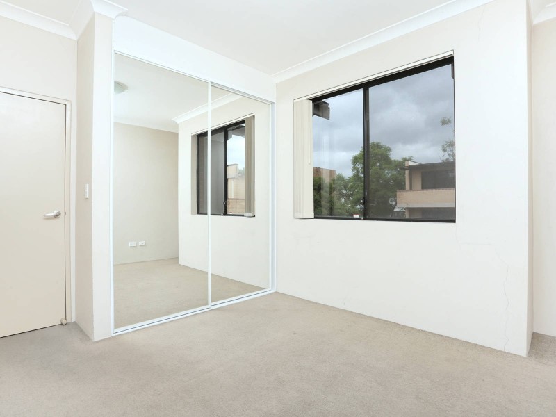 20/24-28 Reid Avenue, Westmead NSW 2145