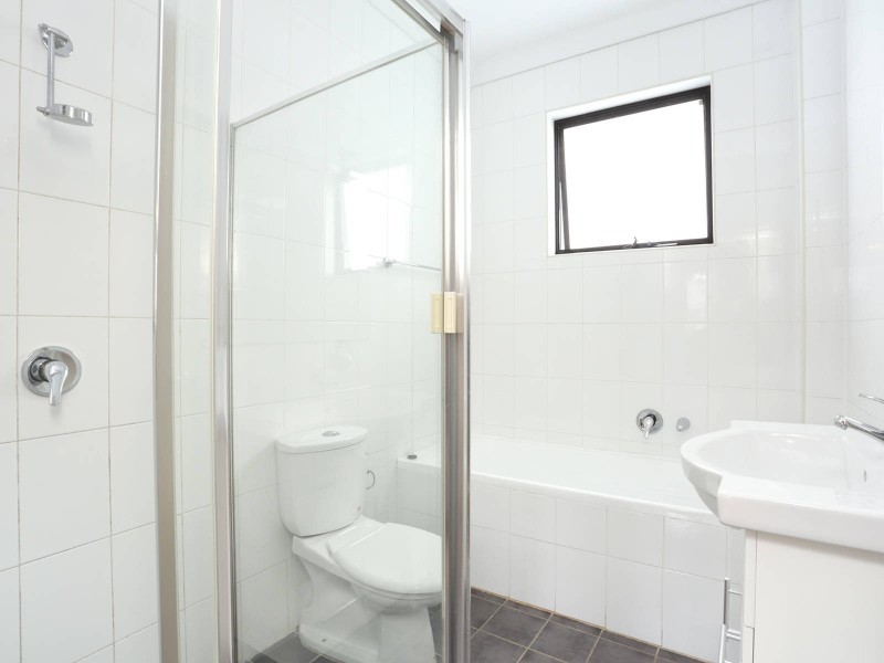 20/24-28 Reid Avenue, Westmead NSW 2145