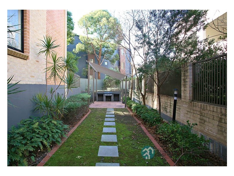 60/6-18 Redbank Road, Northmead NSW 2152