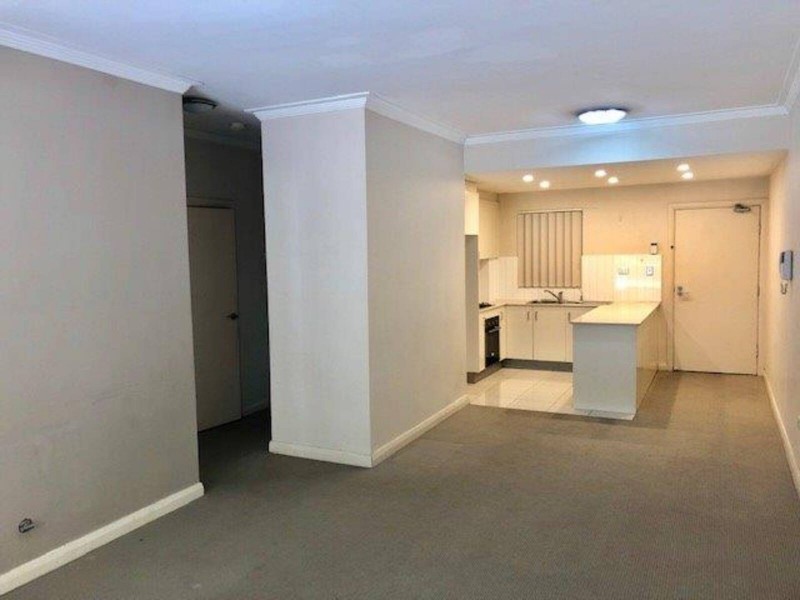 33/6-18 Redbank Road, Northmead NSW 2152