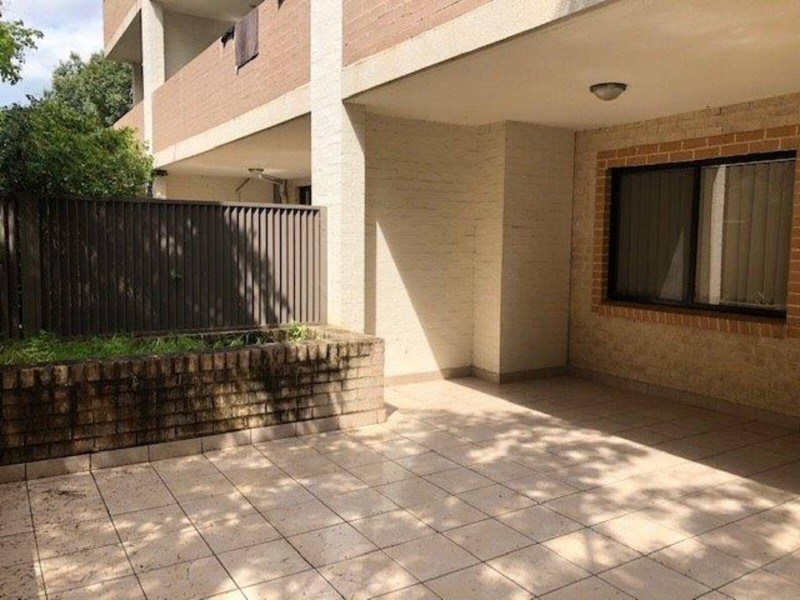 33/6-18 Redbank Road, Northmead NSW 2152