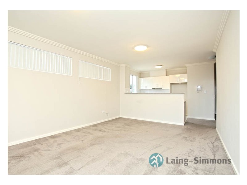 8/1 Amos St, Westmead NSW 2145