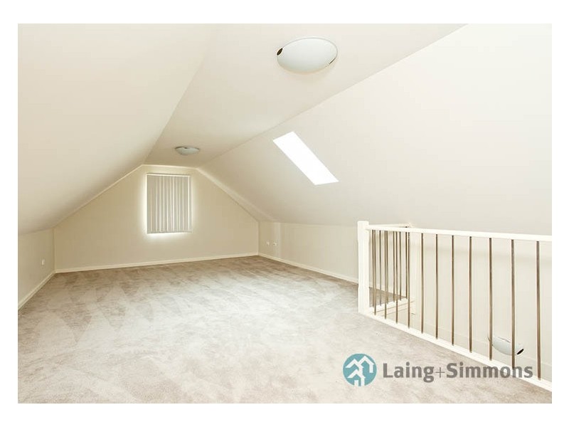 8/1 Amos St, Westmead NSW 2145