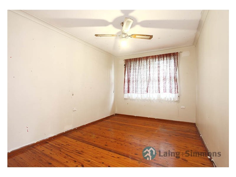 3 Rosebery Rd, Guildford NSW 2161