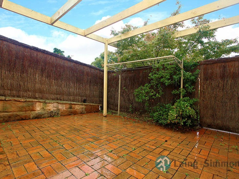 2/81-83 Thomas Street, Parramatta NSW 2150