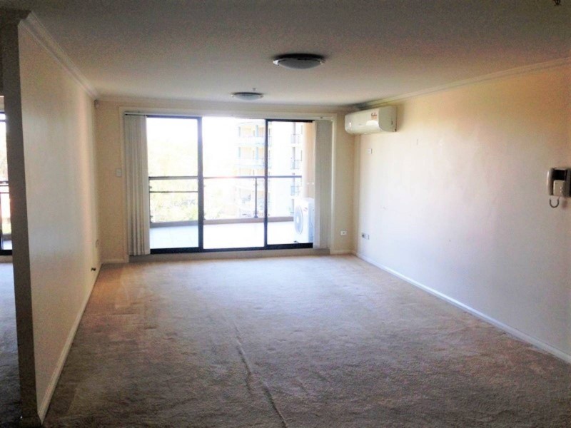 701/91-101B Bridge Road, Westmead NSW 2145