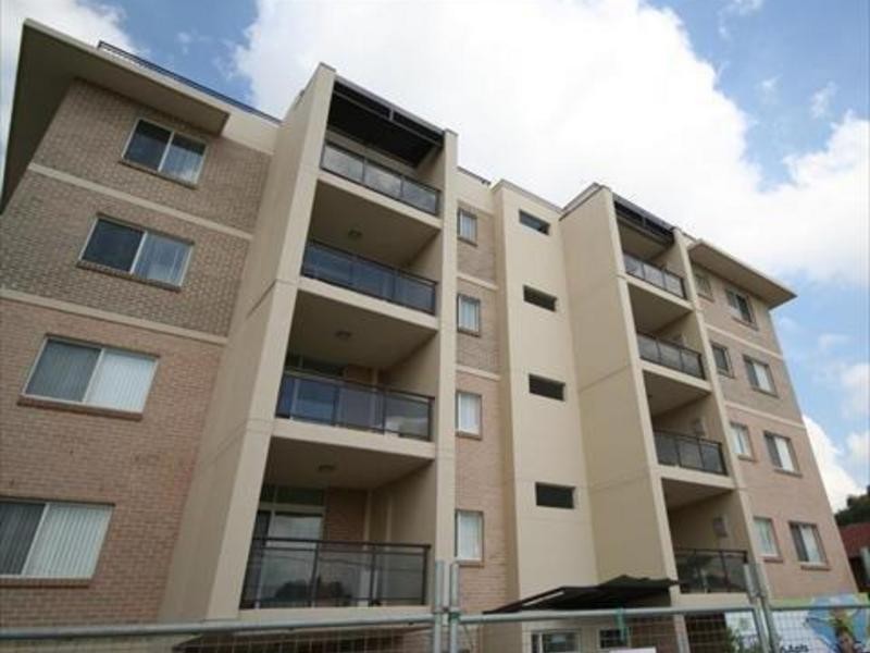16/2-4 Fifth Avenue, Blacktown NSW 2148