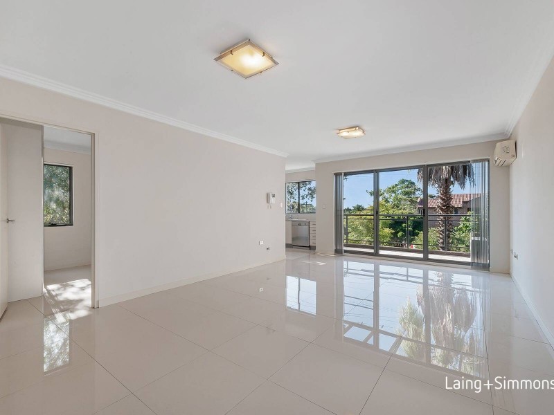 8/23-25 Hassall Street, Westmead NSW 2145