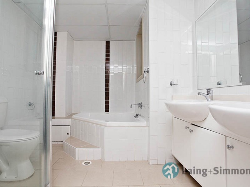 802/91C Bridge Road, Westmead NSW 2145