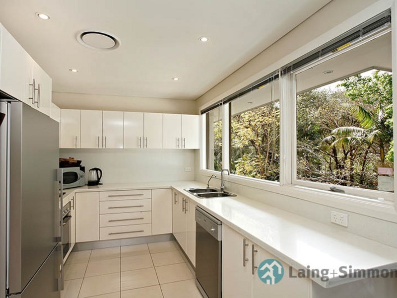 2 Stringer Place, Oatlands NSW 2117