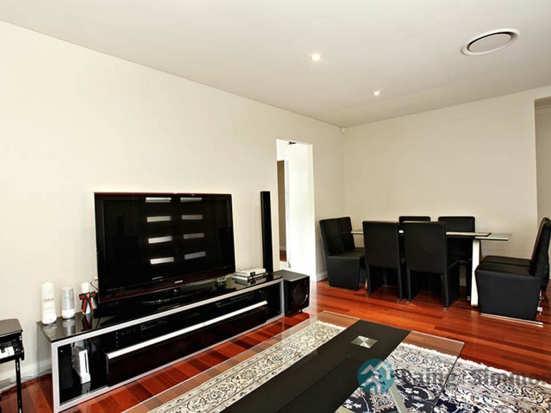 2 Stringer Place, Oatlands NSW 2117