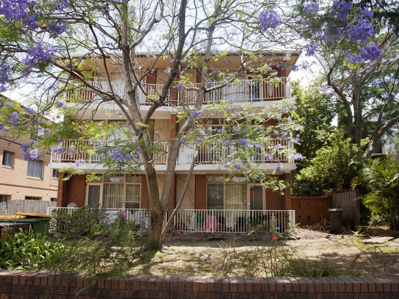6/142A Good Street, Harris Park NSW 2150