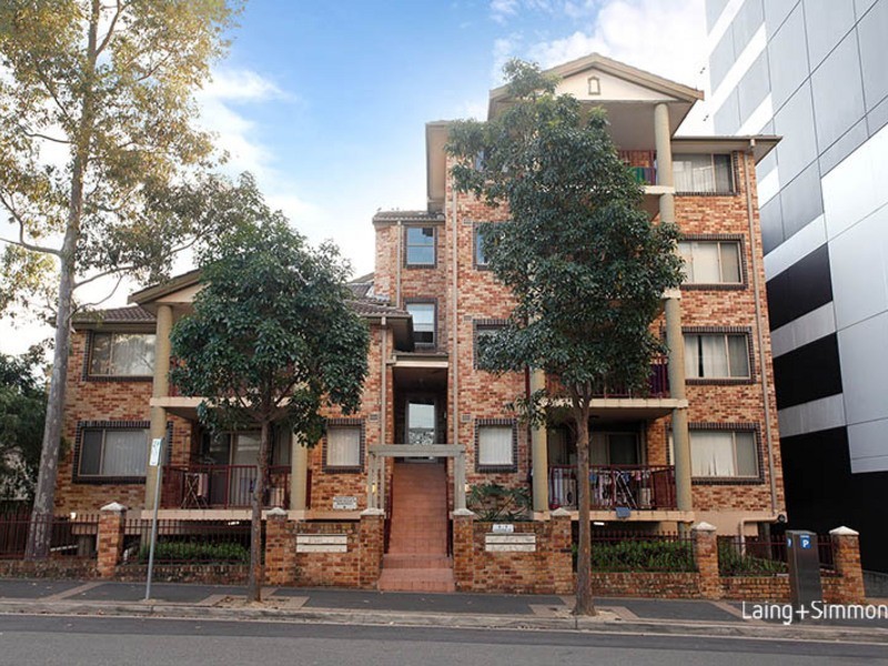 2/5-7 Cowper Street, Parramatta NSW 2150