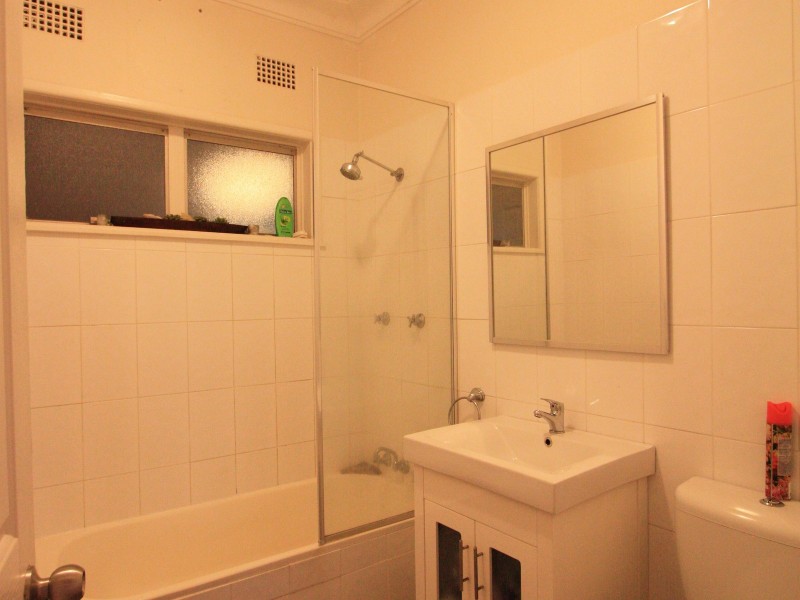11 Conway Avenue, Cambridge Park NSW 2747
