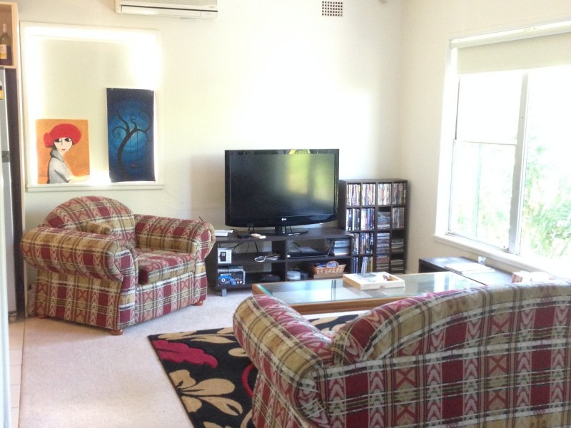 11 Conway Avenue, Cambridge Park NSW 2747