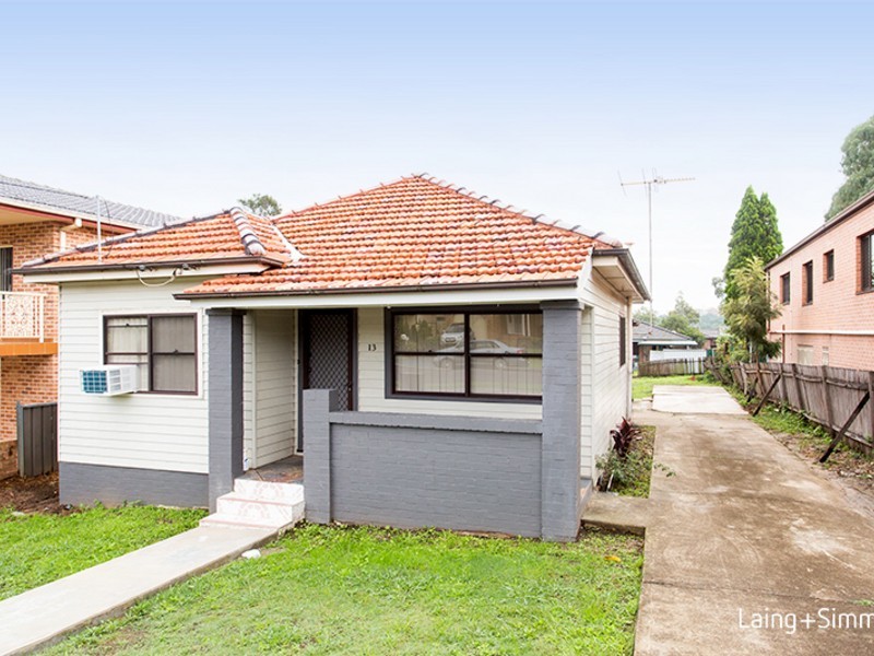 13 Young Street, Parramatta NSW 2150