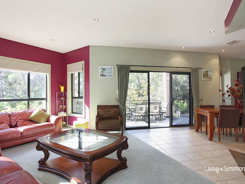 17 Tallawarra Avenue, Padstow NSW 2211