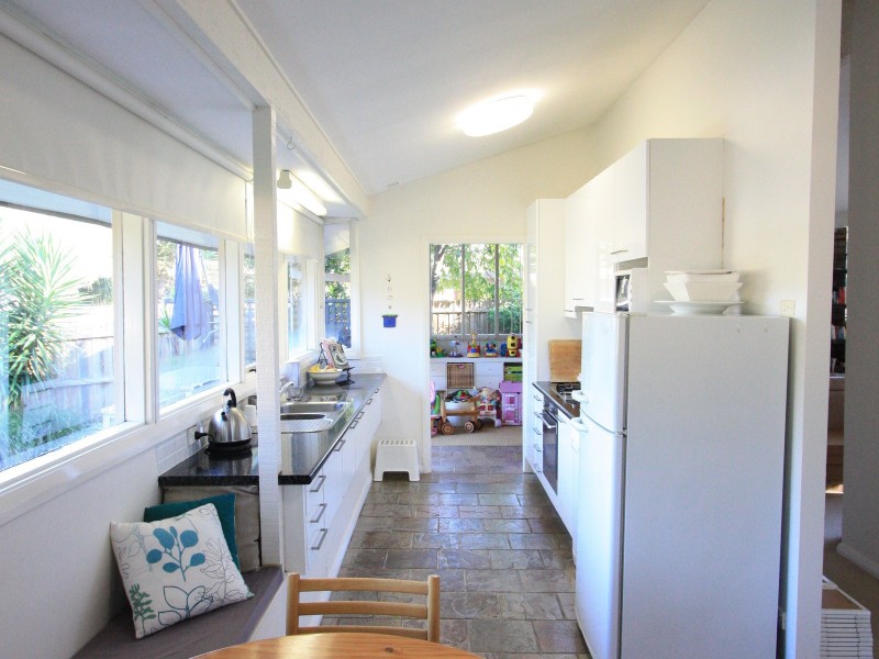 2a Russell Avenue, Winston Hills NSW 2153