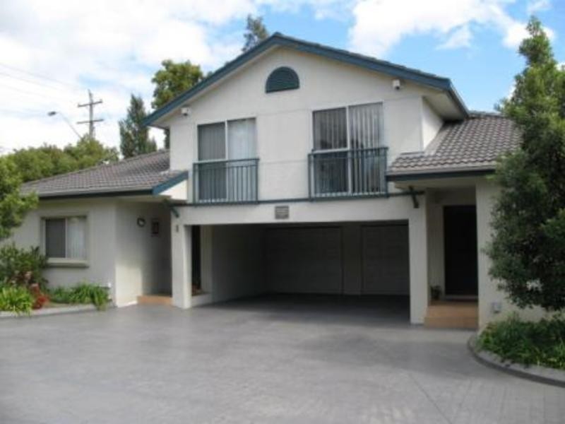 2/25 Darcy Road, Westmead NSW 2145