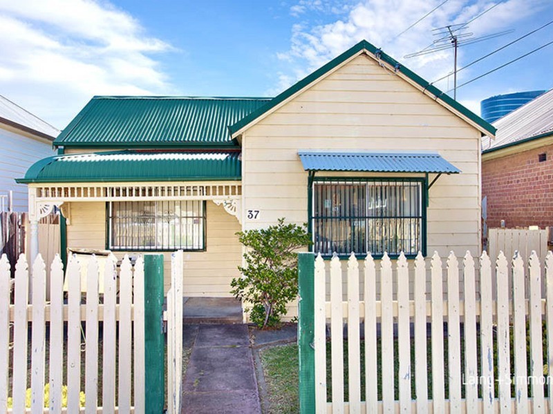 37 Albion Street, Harris Park NSW 2150