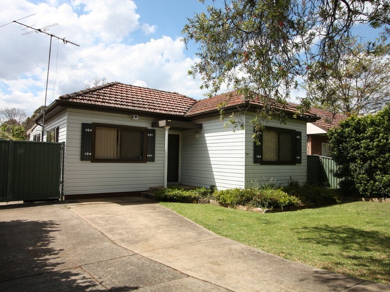 165 Wentworth Avenue, Wentworthville NSW 2145
