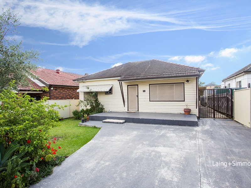 77 Australia Street, Bass Hill NSW 2197