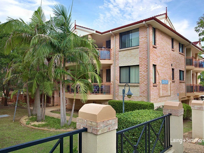 30/3-5 Marsden Street, Parramatta NSW 2150