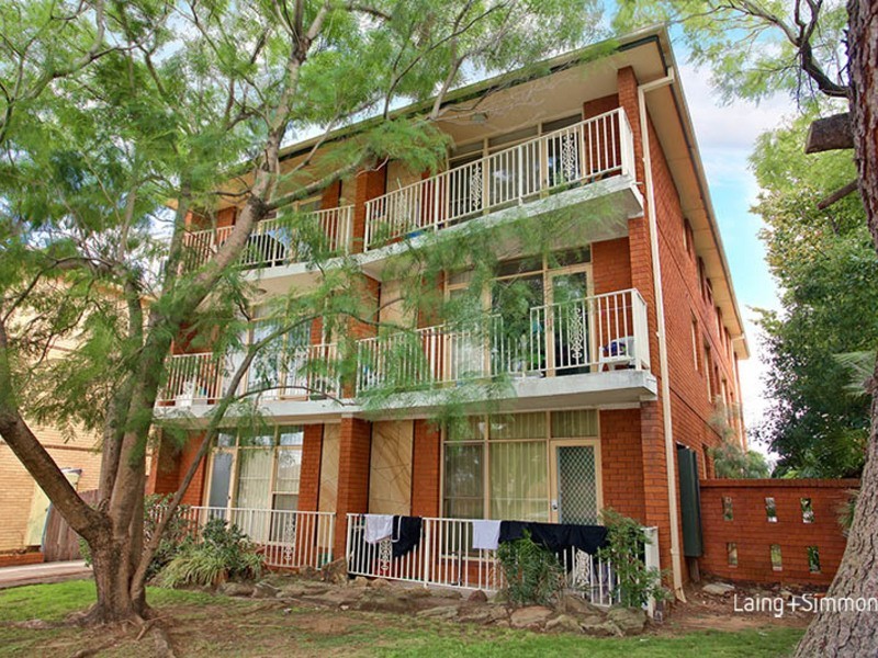 7/142A Good Street, Harris Park NSW 2150