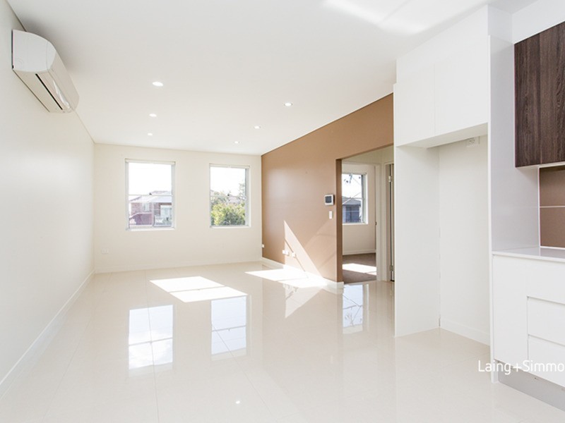 1/138-140 Moorefields Road, Kingsgrove NSW 2208