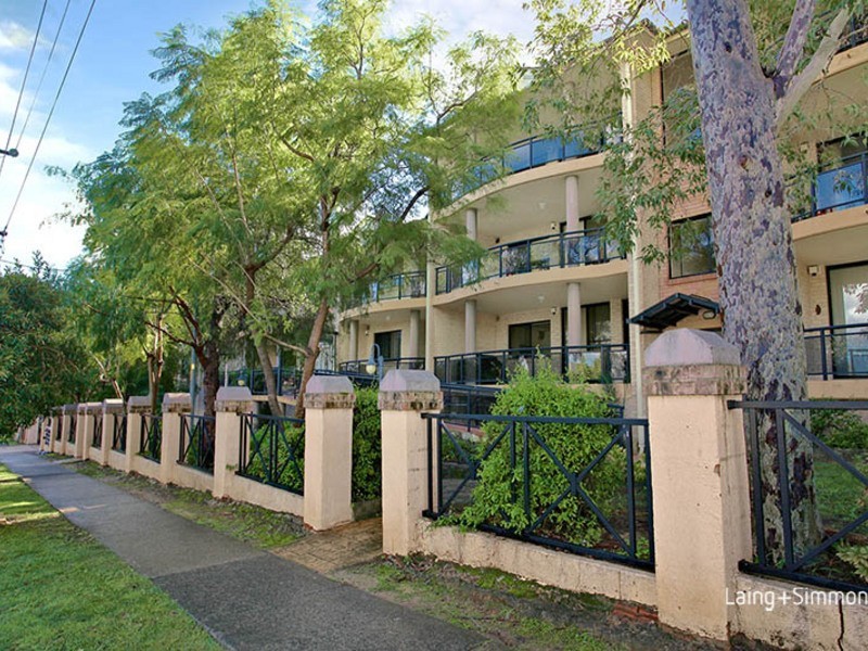 4/37-43 Good Street, Westmead NSW 2145