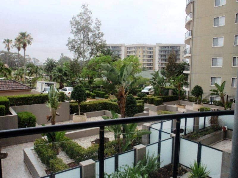 207/91-101C Bridge Road, Westmead NSW 2145